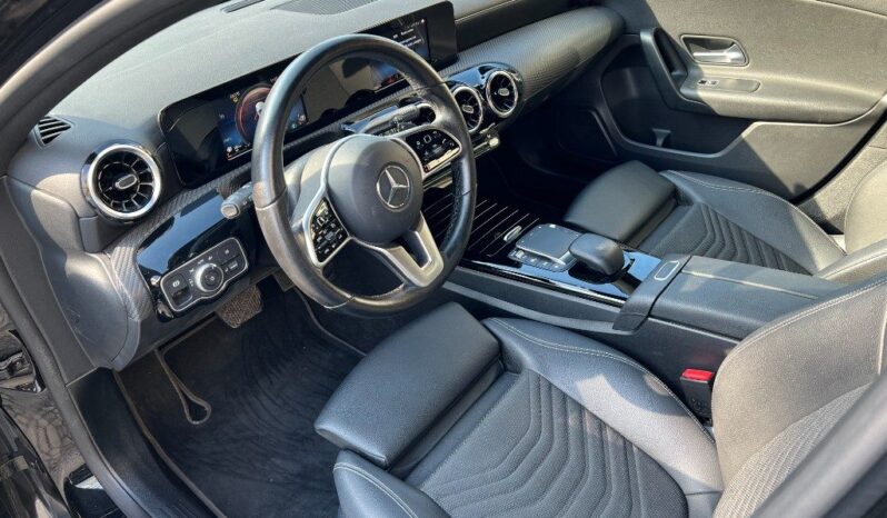 

								Mercedes-Benz A d Automatic Executive pieno
									