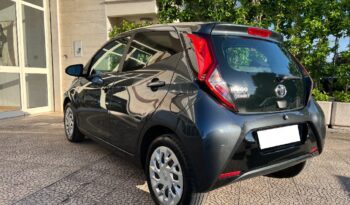 

									Toyota Aygo 1.0 Automatica 5 porte x-play pieno
								