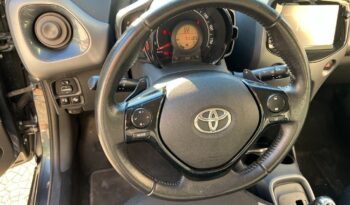 

									Toyota Aygo 1.0 Automatica 5 porte x-play pieno
								