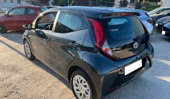 

									Toyota Aygo 1.0 Automatica 5 porte x-play pieno
								