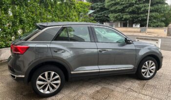 

									Volkswagen T-Roc 1.6 TDI BlueMotion Technology pieno
								