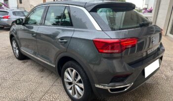 

									Volkswagen T-Roc 1.6 TDI BlueMotion Technology pieno
								