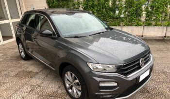 

									Volkswagen T-Roc 1.6 TDI BlueMotion Technology pieno
								