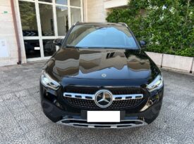 Mercedes-Benz GLA 200 d Automatic