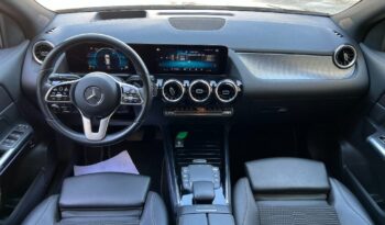 

									Mercedes-Benz GLA 200 d Automatic pieno
								