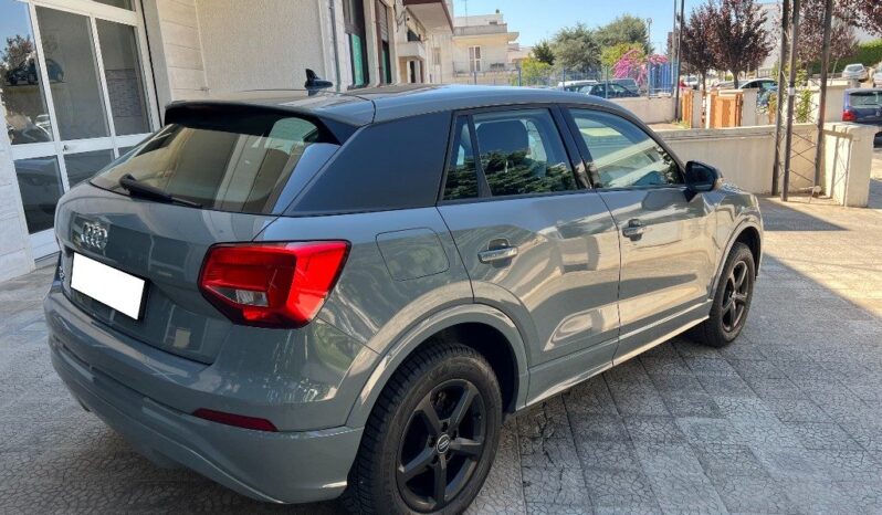 

								Audi Q2 1.6 TDI Navi pieno
									