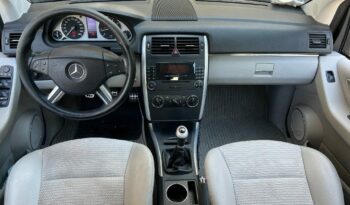 

									Mercedes-Benz Classe B 170 Sport pieno
								