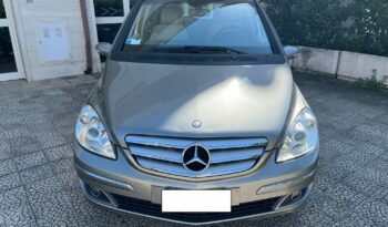 

									Mercedes-Benz Classe B 170 Sport pieno
								