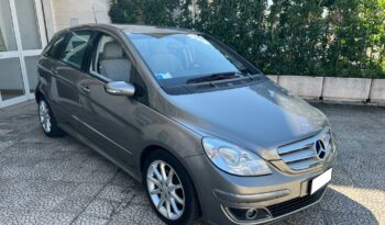 

									Mercedes-Benz Classe B 170 Sport pieno
								