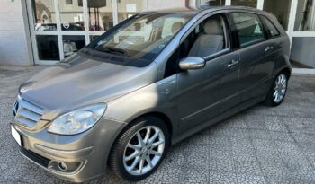 

									Mercedes-Benz Classe B 170 Sport pieno
								