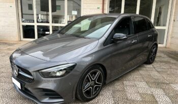 

									Mercedes-Benz Classe B200 d Automatic Premium Pack-AMG pieno
								