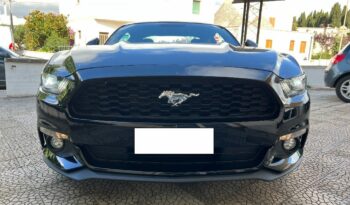 

									Ford Mustang Fastback 2.3 EcoBoost pieno
								