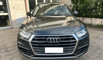 

									Audi Q5 2.0 TDI 190 CV quattro S tronic S line pieno
								