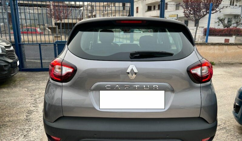 
								Renault Captur  dCi 8V 90 CV pieno									