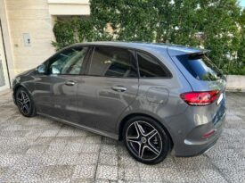 Mercedes-Benz Classe B200 d Automatic Premium Pack-AMG