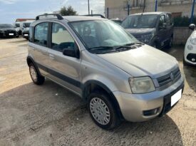 Fiat Panda 1.3 MJT 16V 4×4 Climbing