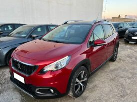 Peugeot 2008 BlueHDi 100 Allure