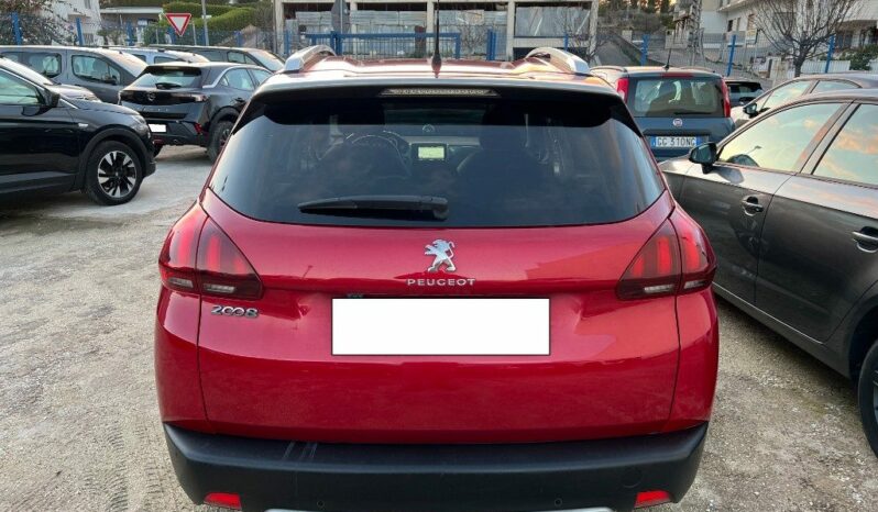 
								Peugeot 2008 BlueHDi 100 Allure pieno									