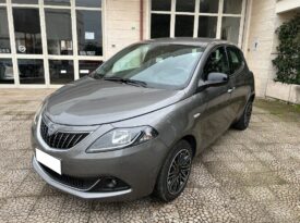 Lancia Ypsilon 1.0 5 porte S&S Hybrid Gold