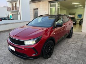 Opel Grandland 1.5 BlueHDI 130 AT8 GS line