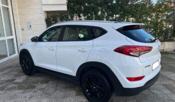 
									Hyundai Tucson 1.7 CRDi Tetto Nero pieno								