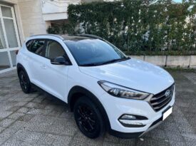 Hyundai Tucson 1.7 CRDi Tetto Nero