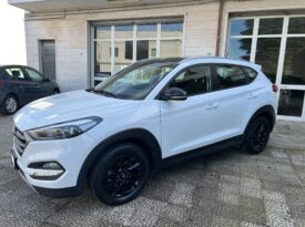 Hyundai Tucson 1.7 CRDi Tetto Nero